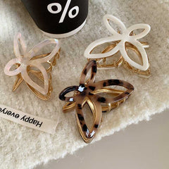 Super fairy romantic hollow butterfly clips French temperament acetic acid hair claws butterfly accessories