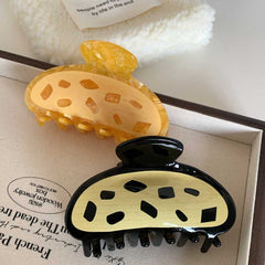 Cute toast Bear large grab Cream bread cartoon shark clip 2023 new fun acetate hair clip