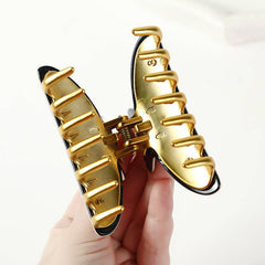 Cute Pearl Hair Claw For Women Girl Hair Vintage Acetate Fresh Summer Luxury Claw Clips Hair Accessories