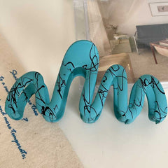 Fashion shark clip 2023 new hair claw Korean Ins retro disc hairpin Oversized hair claw clip