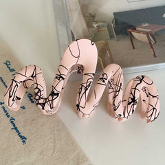 Fashion shark clip 2023 new hair claw Korean Ins retro disc hairpin Oversized hair claw clip