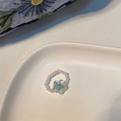 White pearl ring female niche design sense girlfriends index finger ring fashion personality all-match ring