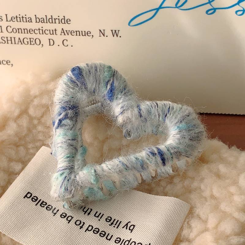 Autumn Winter Wool Love Hairpin Metal Shark Hair Claw Clip