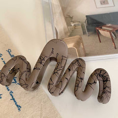 Fashion shark clip 2023 new hair claw Korean Ins retro disc hairpin Oversized hair claw clip