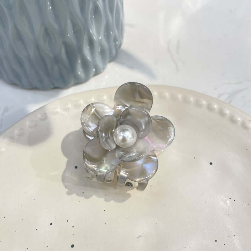 New Flower Acetic Acid Claw Pearl Hairpin Light Luxury Accessory
